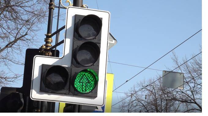 В Петербурге учитель добился установки светофора на Лиговском проспекте