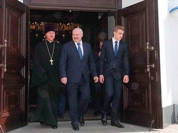 СМИ: Сын Лукашенко будет учиться в Москве под чужой фамилией