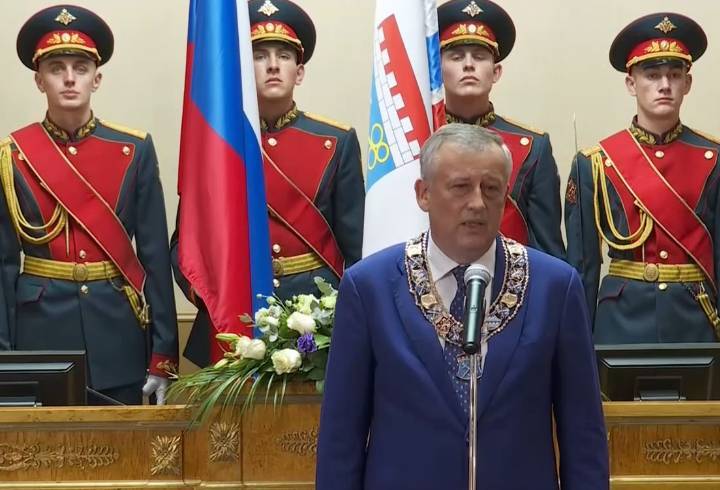 Александр Дрозденко: Я вступил в должность губернатора самой любимой и самой лучшей области в Российской Федерации