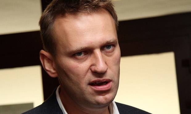 Разработкой оппозиционера Алексея Навального занимаются сразу несколько подразделений ФСБ