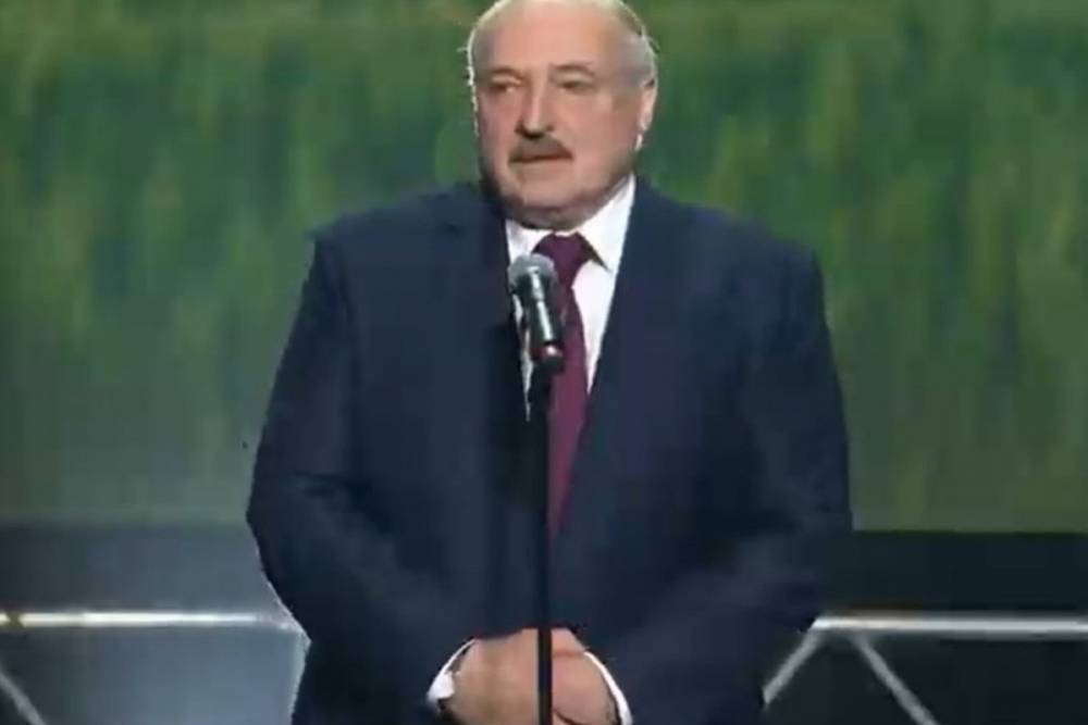 Лукашенко рассказал женщинам в Минске о сорванном блицкриге