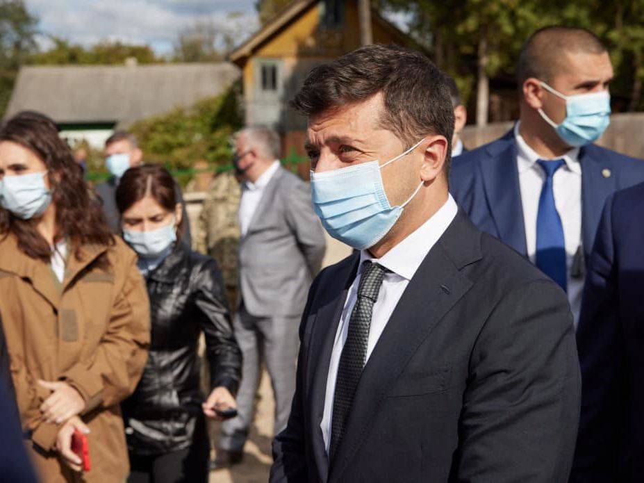 Зеленский: "Если бы не местные выборы, заболеваемость COVID-19 в Украине была бы меньше"