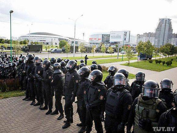 В Минске грубо задержали около 250 участниц «женского марша»