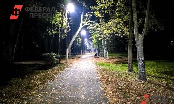 Врач призвала россиян отказаться от осенних прогулок в парках