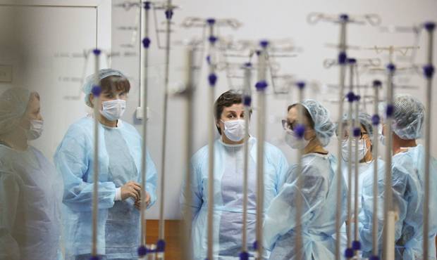 Правительство выделит 22 млрд рублей на «коронавирусные» выплаты медикам и соцработникам