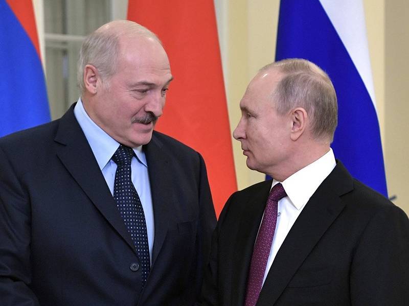"Путин вытрет усами Лукашенко свои башмаки": Радзиховский о переговорах в Москве