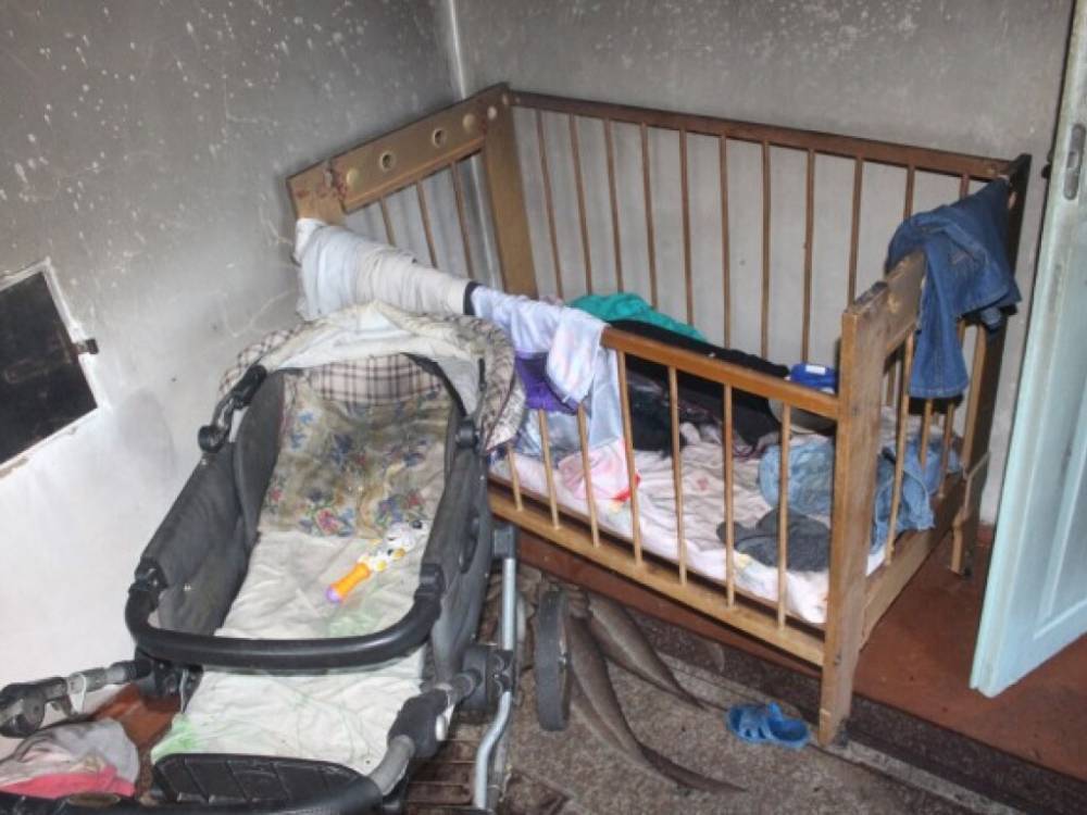 Трагедия в Хмельницкой области: Во время пожара в доме с тремя детьми погиб младенец