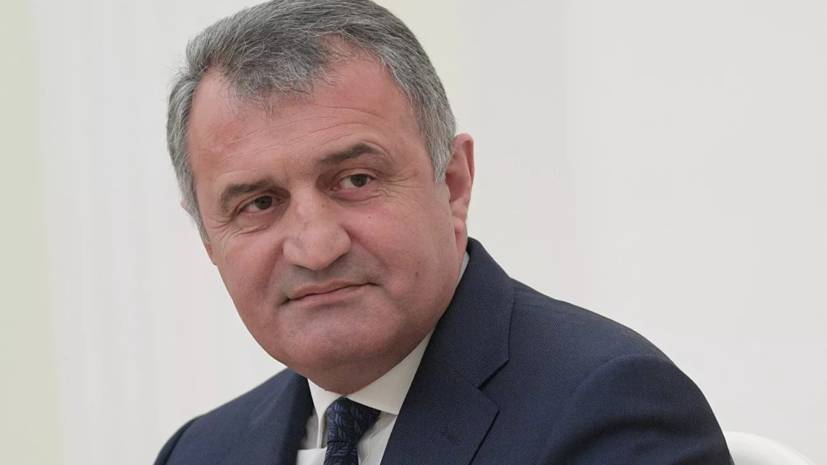 Бибилов заявил о важности союза Южной Осетии с Россией