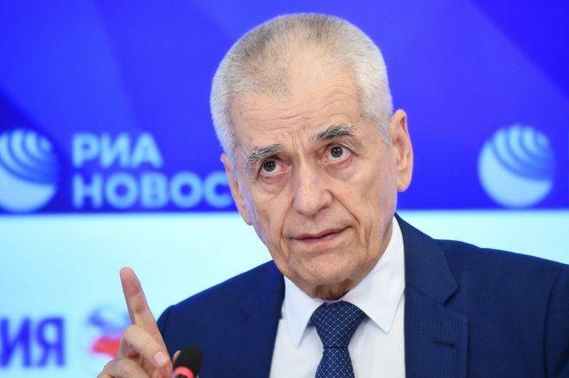 Онищенко назвал главную опасность введения четырехдневки в РФ