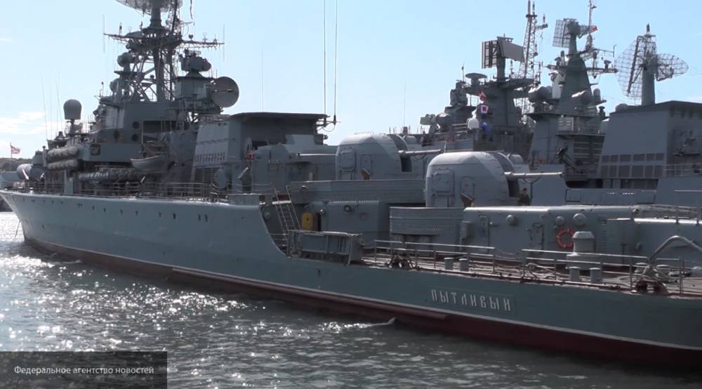 Черноморский флот уничтожил подлодку "противника" в ходе КШУ "Кавказ-2020"