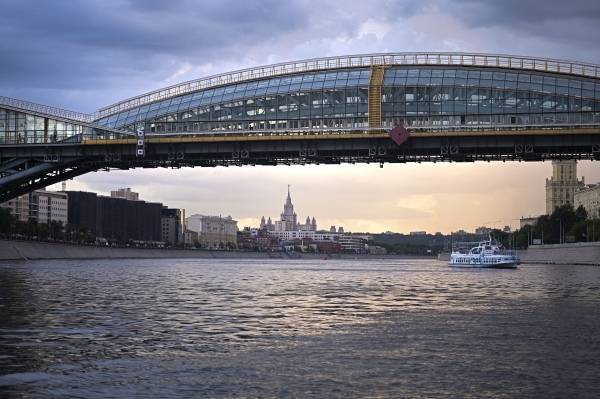 В России решили протестировать беспилотные суда на реках и морях