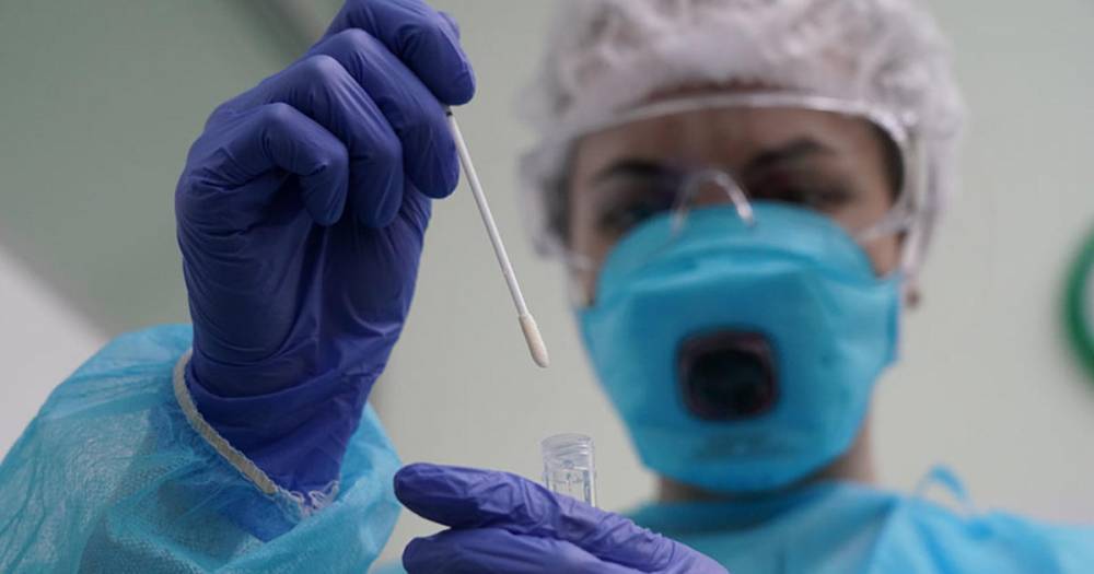 За сутки в России выявили 6 215 новых случаев коронавируса