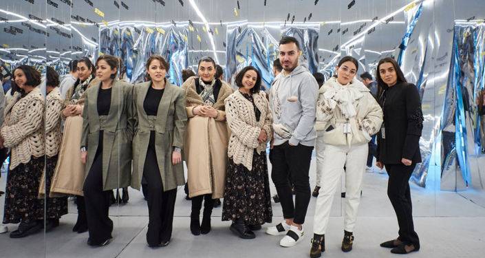 Армянские дизайнеры приняли участие в London Fashion Week: эксперты рассказали о нюансах