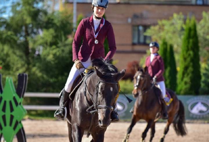Кубок губернатора по конному спорту: спортсмены из Ленобласти пришли первыми