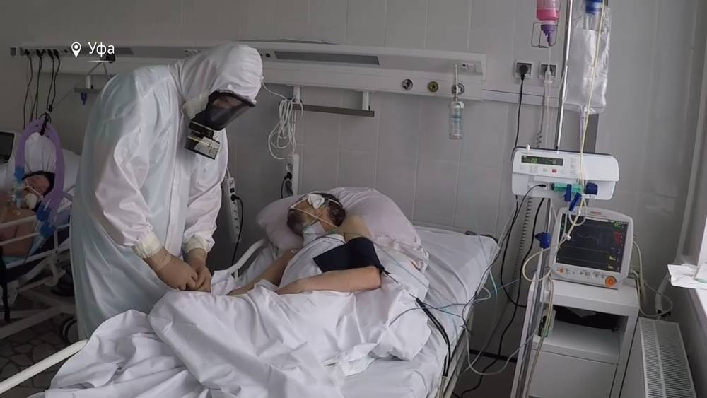 В Башкирии врачам, переболевшим коронавирусом, вручили путевки в санаторий
