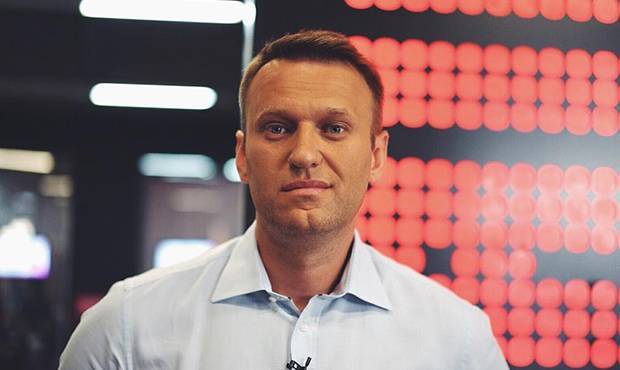 Навальный прокомментировал версию Путина о том, что оппозиционер сам принял «Новичок»