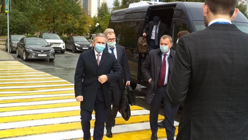 Вице-премьер правительства РФ Борисов прибыл на «Тюменский нефтегазовый форум»