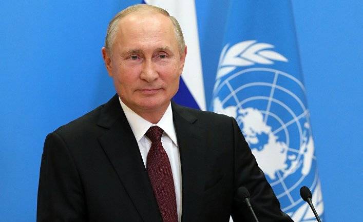 Daily Mail (Великобритания): Владимир Путин призвал отменить «незаконные санкции», а ЦРУ предположило, что он стоит за кампанией по очернению Джо Байдена