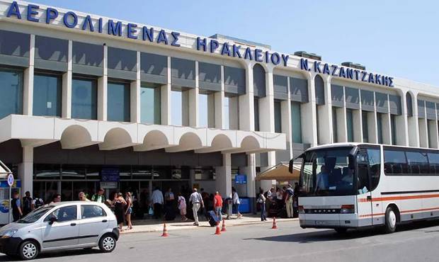 Россия и Греция могут возобновить авиасообщение с 1 октября