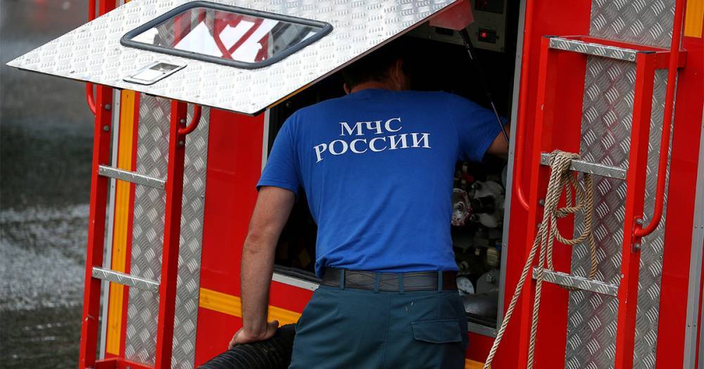 В Москве прогремел взрыв и пошел черный дым