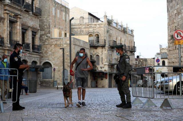 СМИ: власти Израиля ужесточат карантин из-за роста числа случаев COVID-19