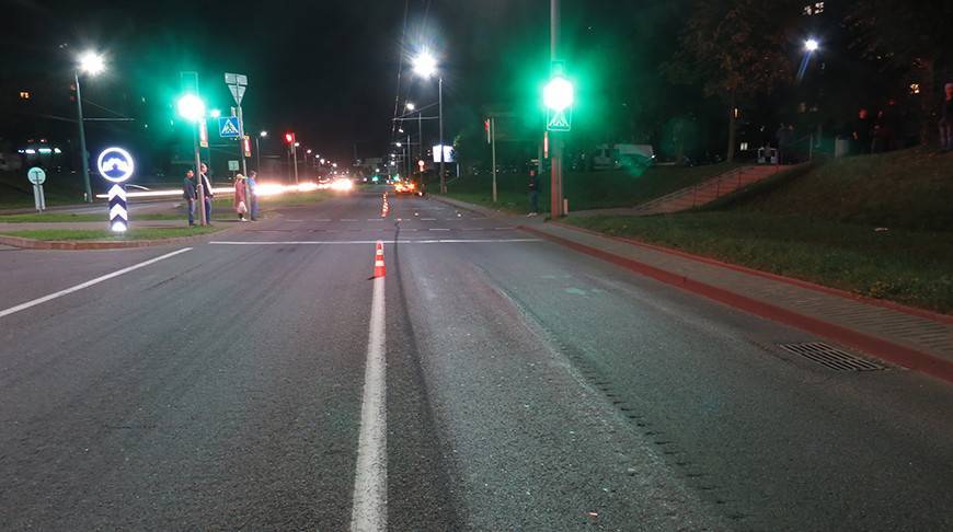 В Гродно мотоциклист сбил двух пешеходов