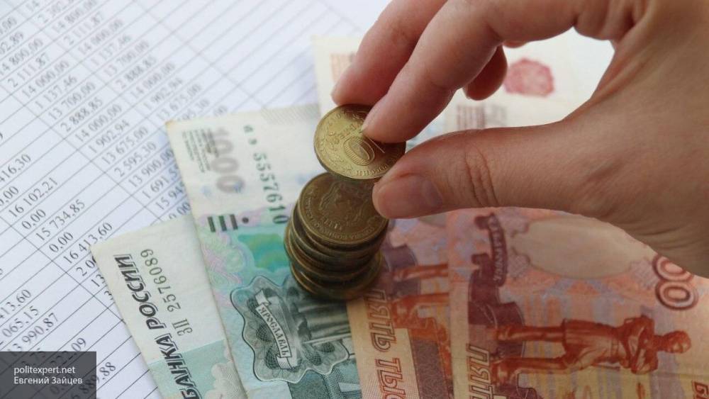 Какие дополнительные выплаты ожидают россиян в октябре 2020 года