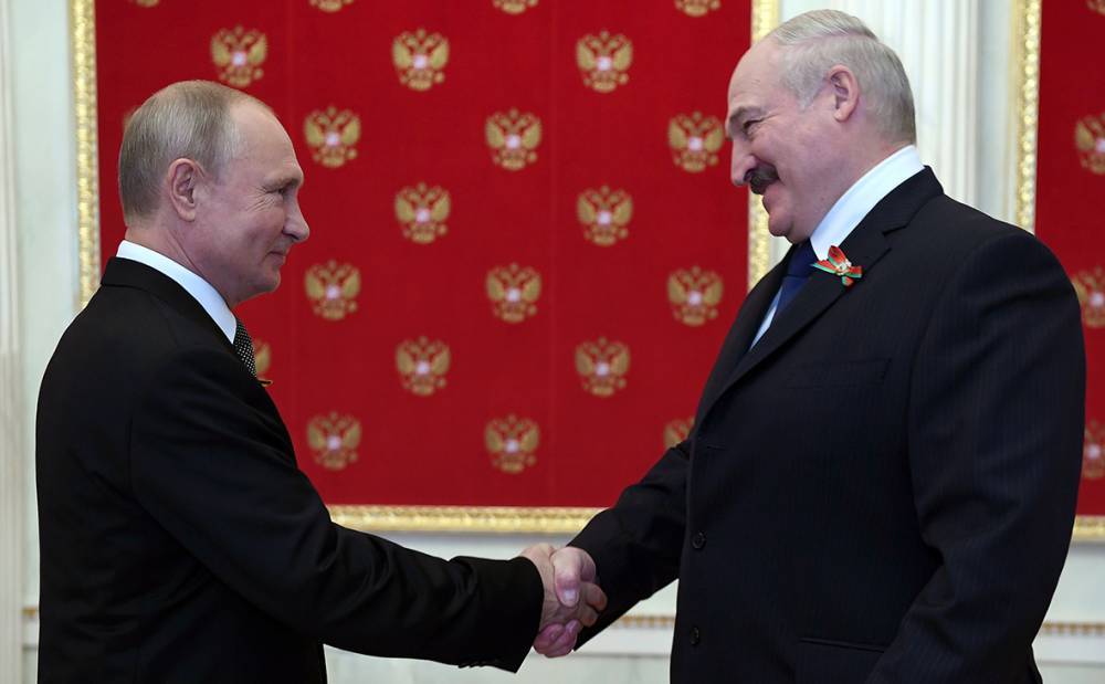 Песков объяснил, почему Путин не поздравил Лукашенко с инаугурацией