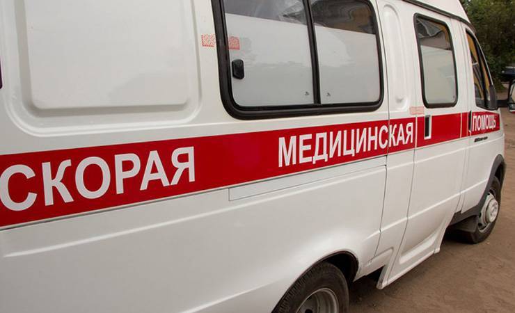 В Житковичском районе на рабочих упали ворота: одному раздробило кости, второму отрубило пальцы