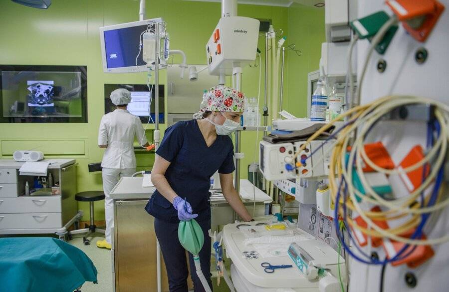 Московские врачи прооперировали ребенка с оторвавшимся мочеточником