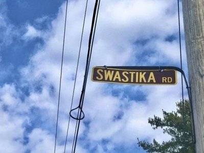 Небольшой городок Свастика в штате Нью-Йорк отказался сменить название