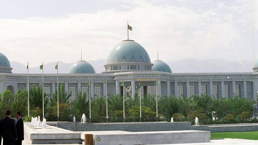Народный совет Туркмении одобрил проект конституционного закона