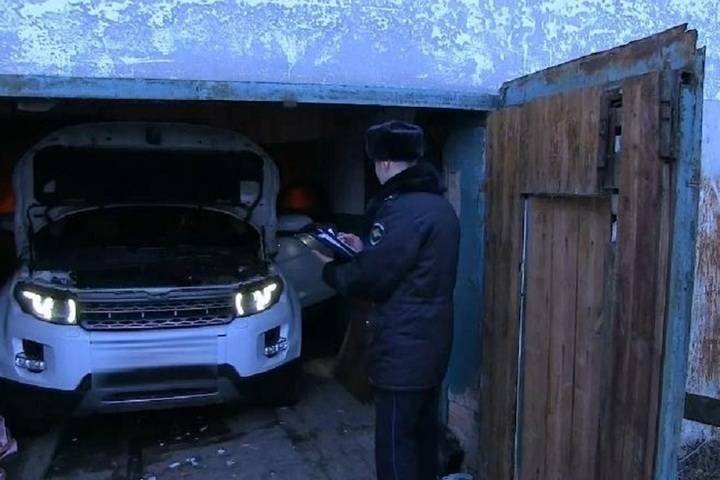 Житель Екатеринбурга обвиняется в угоне дорогих иномарок