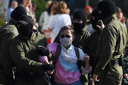 В Минске начали задерживать участников акции протеста