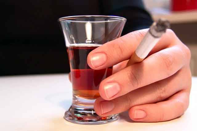 За полгода украинцы потратили на алкоголь около 8 млрд. гривен