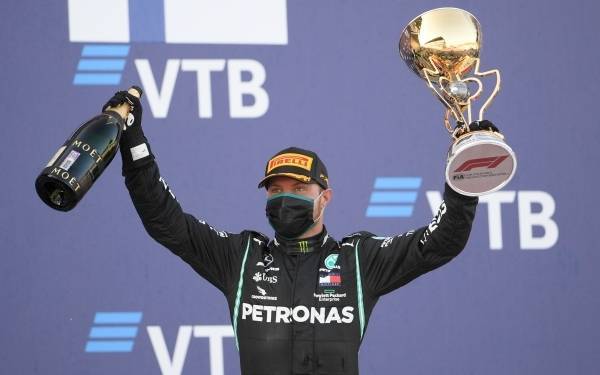 Валттери Боттас победил в Гран-при России «Формулы-1»