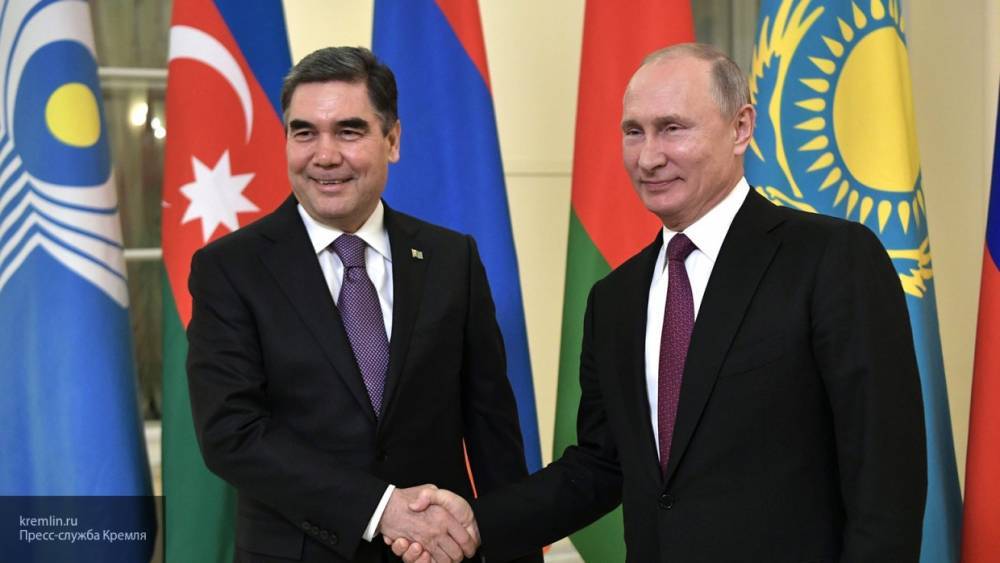 Путин назвал партнерство с Туркменией своей гордостью