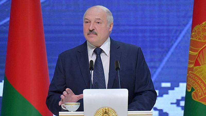 Лукашенко встретится с омским губернатором Бурковым