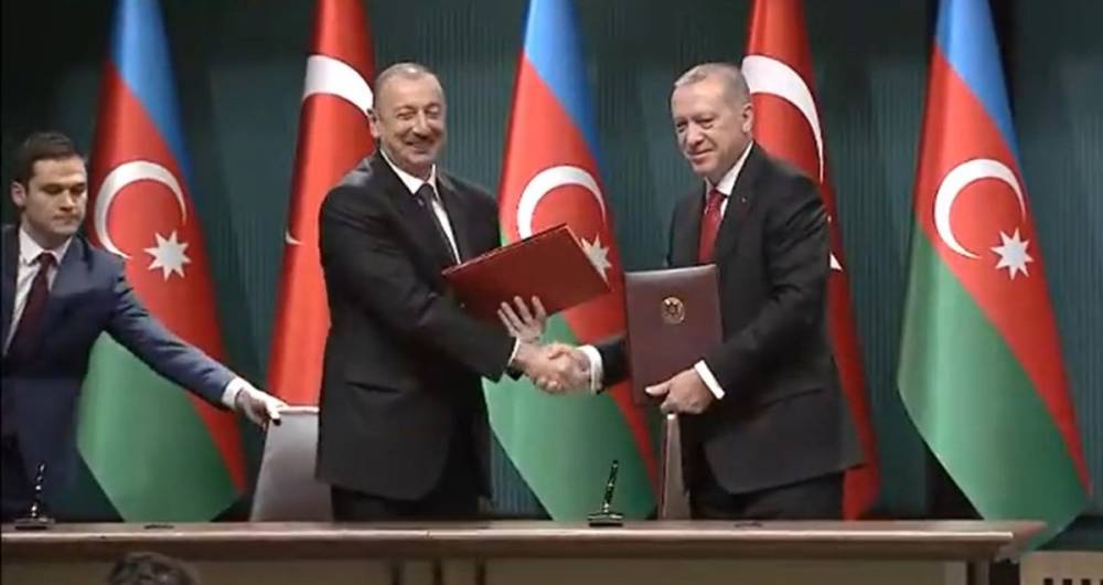 Турция и Азербайджан нанесли колоссальный ущерб экономике РФ, детали: рынок полностью потерян