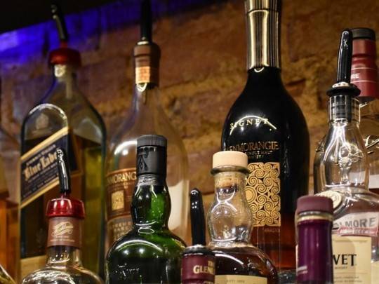 Граждане Украины потратили за полгода на алкоголь 7,8 млрд грн