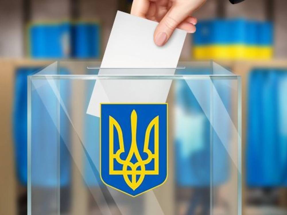 Власти не выгодно отменять выборы в Киеве из-за коронавируса - политолог