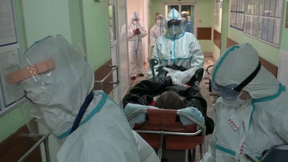 Сразу несколько стран ужесточают меры из-за роста новых случаев коронавируса