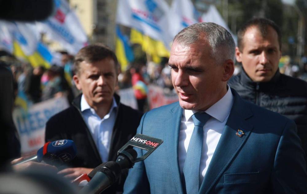 Мэр Николаева призвал власть обратить внимание на фальсификации в регионах перед выборов