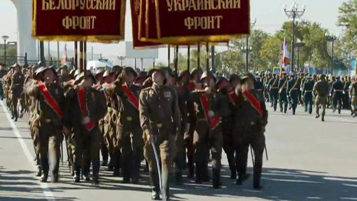 В Южно-Сахалинске прошел парад в честь окончания Второй мировой