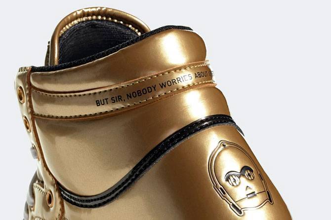 adidas представил кроссовки, посвященные роботу С-3PO из «Звездных войн»