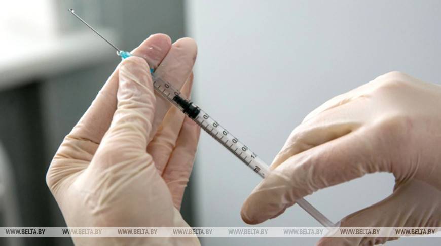 Головченко испытает на себе российскую вакцину от COVID-19