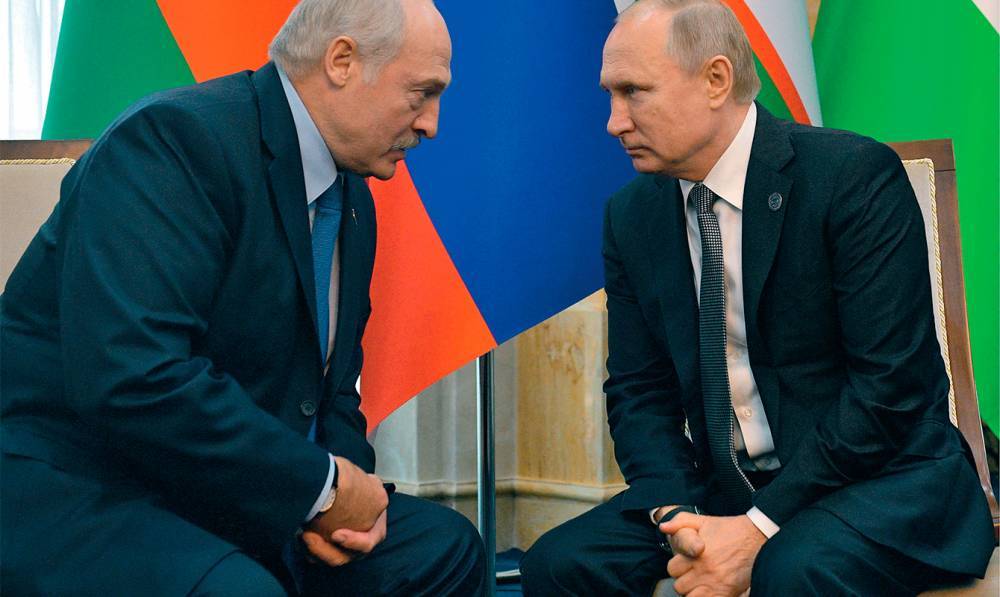 Лукашенко обвинил Украину в "разжигании пожара" в Беларуси: "На границе происходит..."