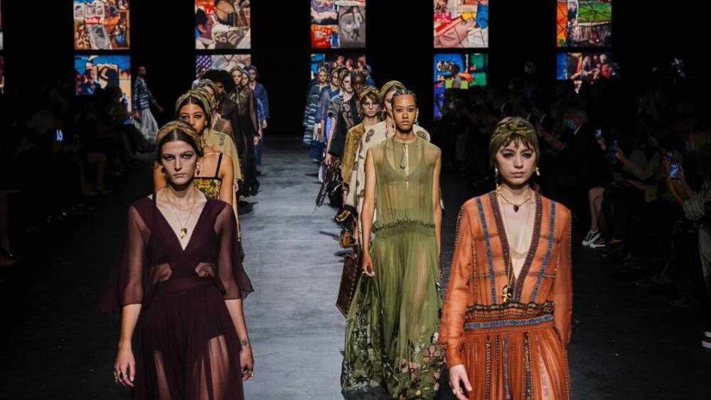 Поэтическое наследие: новая коллекция Christian Dior весна-лето 2021