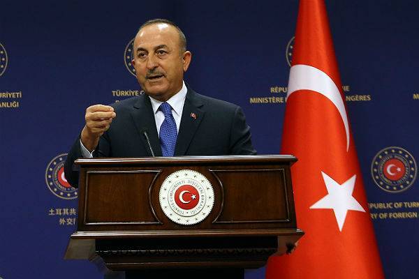 Глава МИД Турции сравнил кризис в Карабахе с событиями на Украине