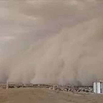 Песчаная буря обрушилась на регионы юга России